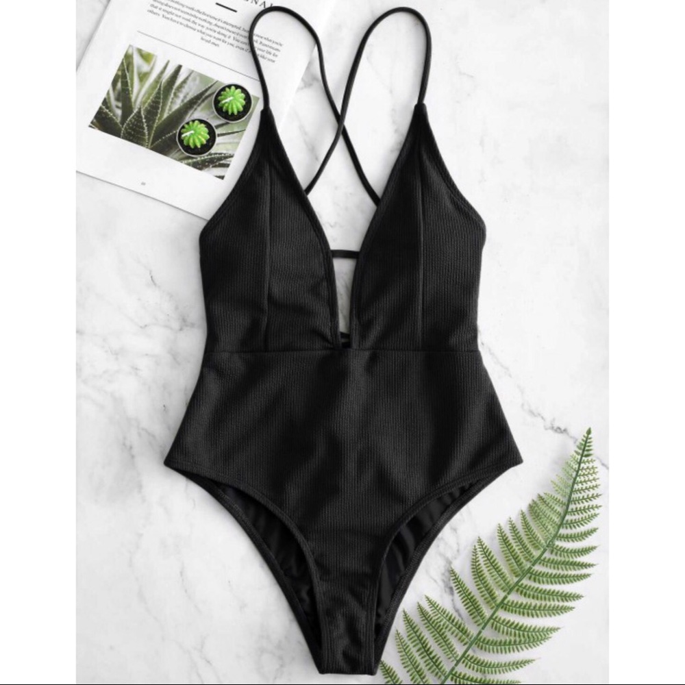 ZAFUL Black Lace Up Ribbed One Piece